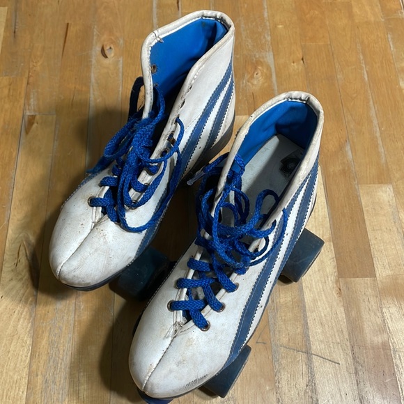 Other - Vintage colt roller skates